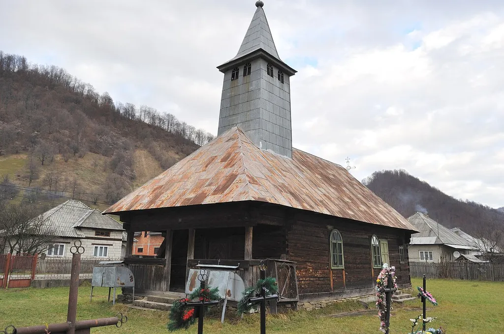Biserica de lemn ucraineană din Ruscova