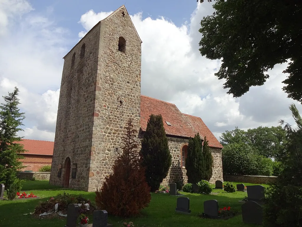 Schartau ist ein Ortsteil der Gemeinde Rochau im Landkreis Stendal in Sachsen-Anhalt.