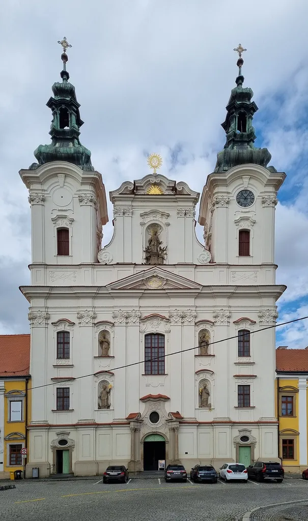 Bývalý jezuitský kostel sv. Františka Xaverského v Uherském Hradišti.