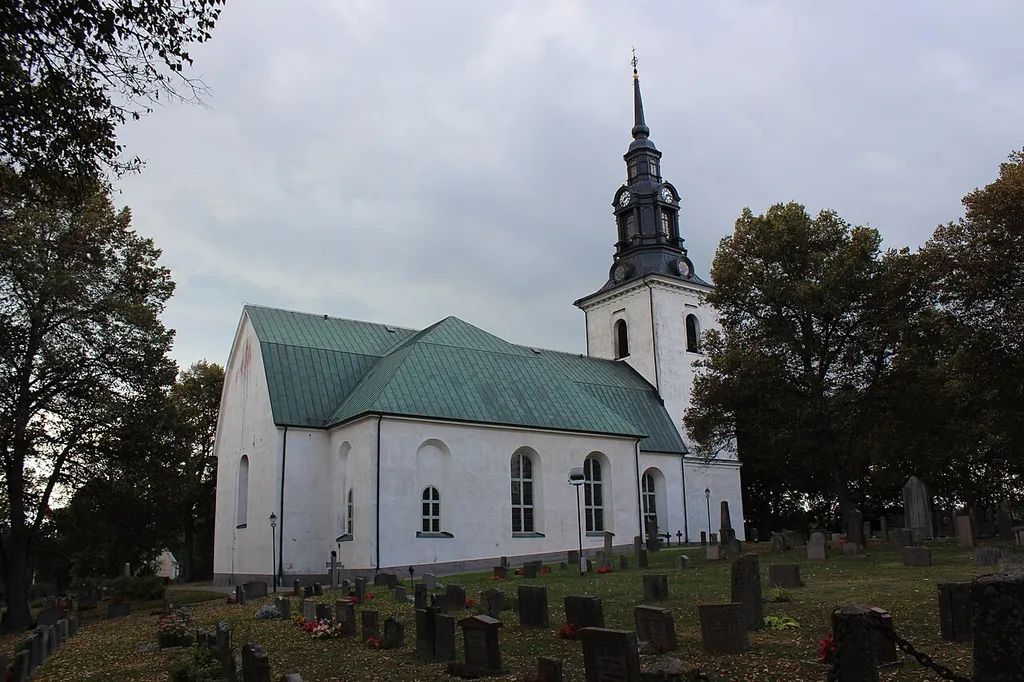 Exteriör. Västerlövsta kyrka, Heby kommun, Uppland,