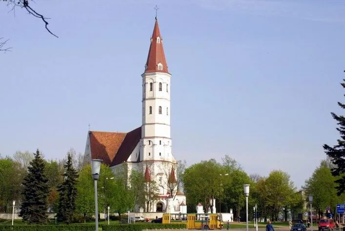 The Peter and Paul church in Šiauliai (Lithuania), built 1594-1625, later rebuilt. Octogonal tower 70 m high.