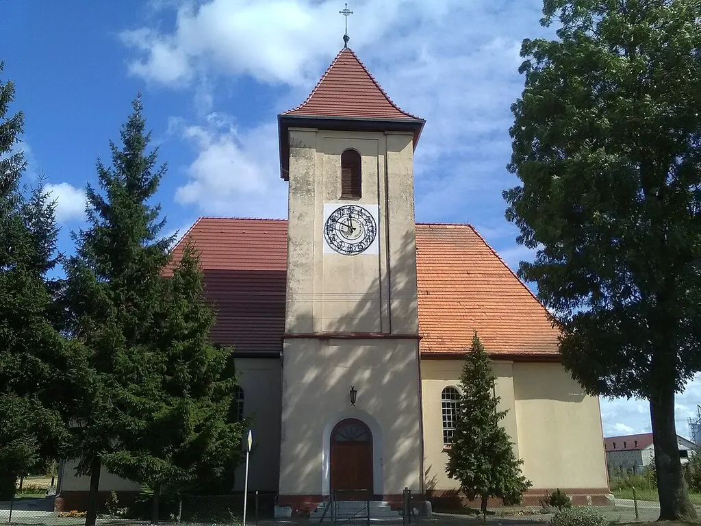 Huta. Kościół pod wezwaniem świętego Antoniego.