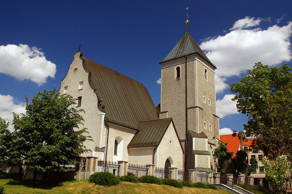 Polkowice - Kościół parafialny św. Michała Archanioła