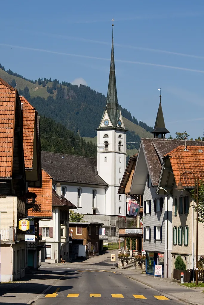 Katholische Kirche St. Josef in Flühli (LU)