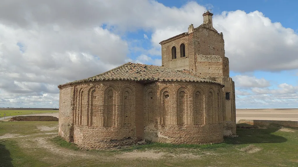 Iglesia de Nuestra Señora del Rosario en Villar de Matacabras
