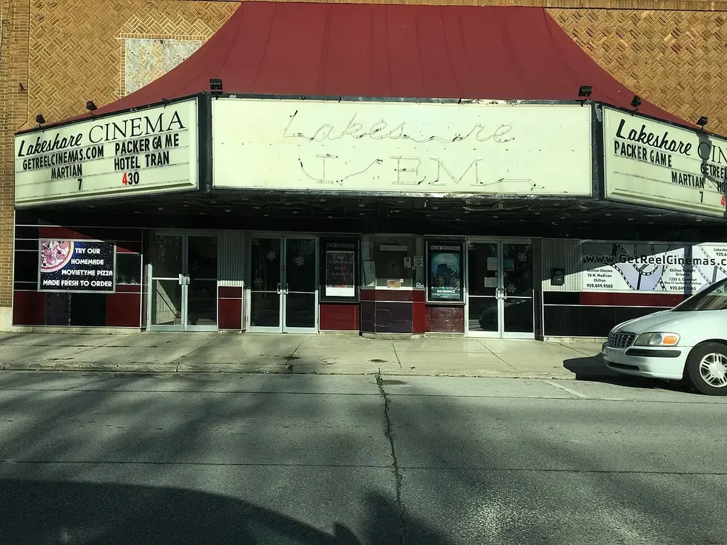 Lakeshore Cinema Cafe