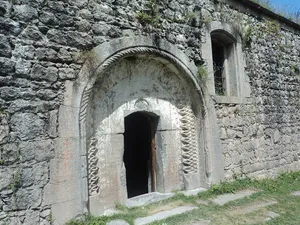Saint Hripsime Church, Khndzoresk