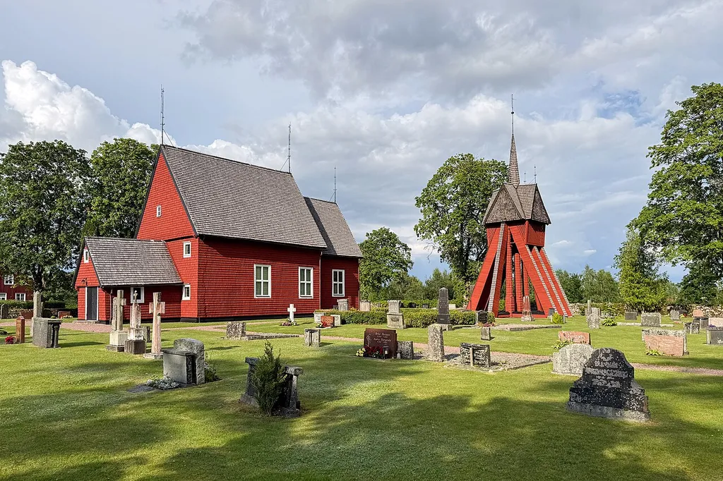 Tutaryds kyrka är en kyrkobyggnad i Växjö stift som tillhör Tutaryds församling i Ryssby pastorat.