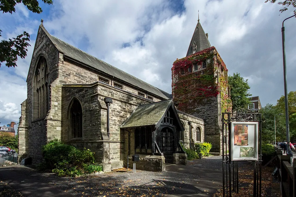 This is a photo of a listed building with HB number
