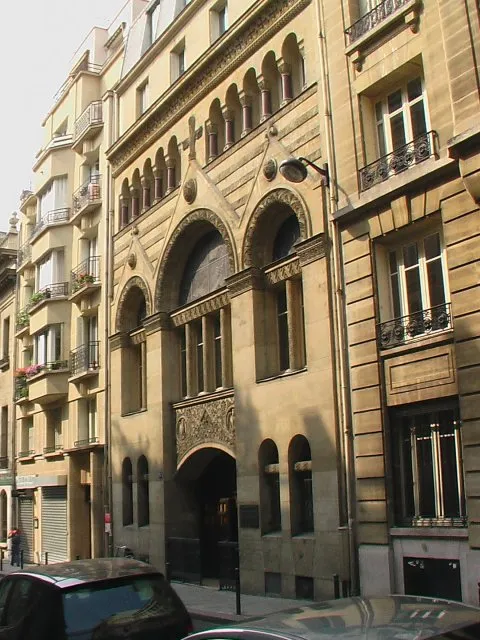 Street view of the Christuskirche Paris