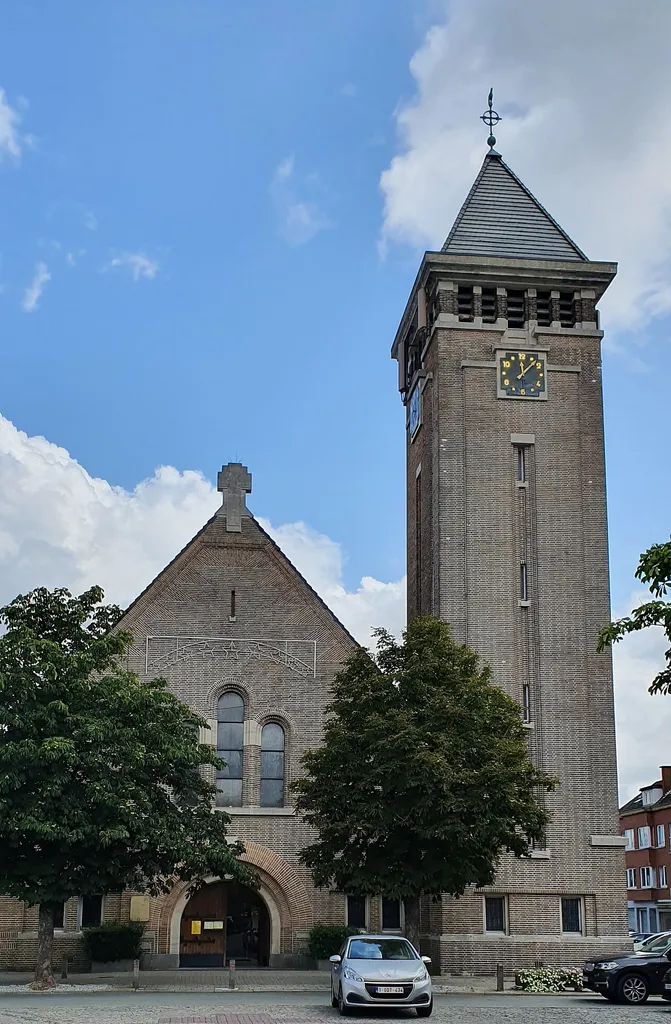 Église Sainte-Alix, Woluwe-Saint-Pierre, Bruxelles, Belgique.