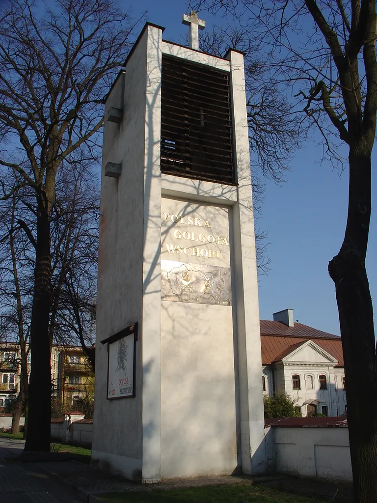 Church of Stanislaus of Szczepanów in Siedlce; Bell towers