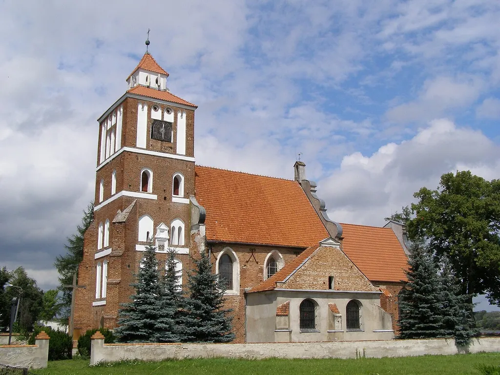 Nieszawa - St. Hedwig church
