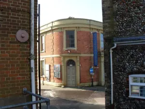 Hollywood Central Cinema