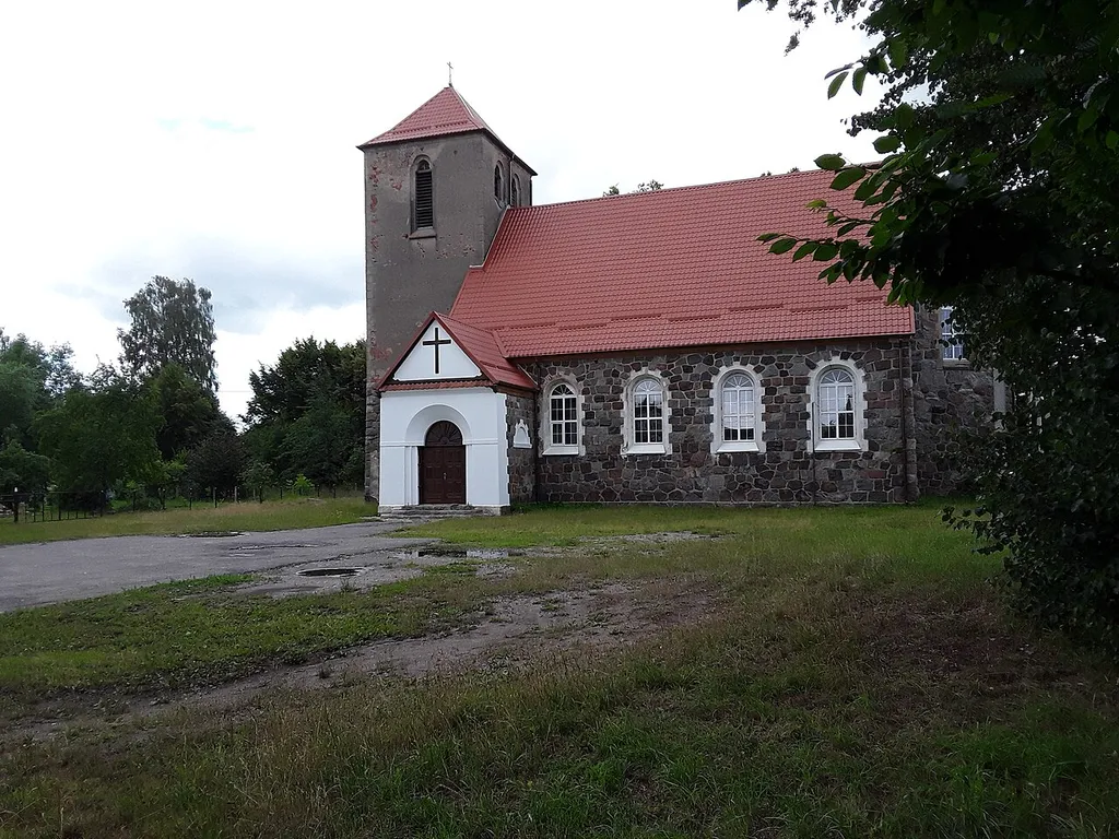 Kirche Augstagirren / Groß Baum, ehem. evangelische Kirche