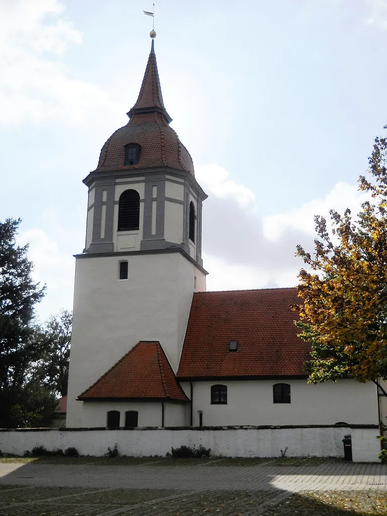 Unterasbach, Ortsteil von Gunzenhausen im mittelfränkischen Landkreis Weißenburg-Gunzenhausen (Bayern), Evangelische Pfarrkirche St. Michael (Nordseite)