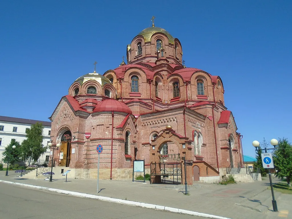 Софийский собор, Троицкий монастырь, Лаишево, ул. Чернышевского, 24.