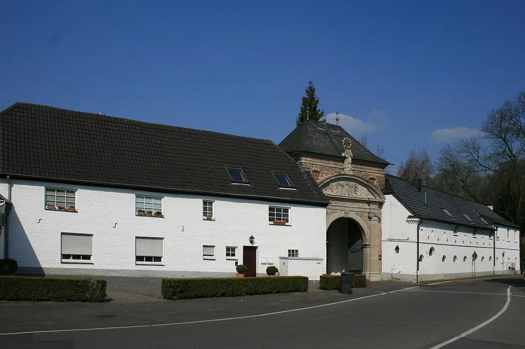 This is a photograph of an architectural monument.It is on the list of cultural monuments of Neuss, no. 155 (1).