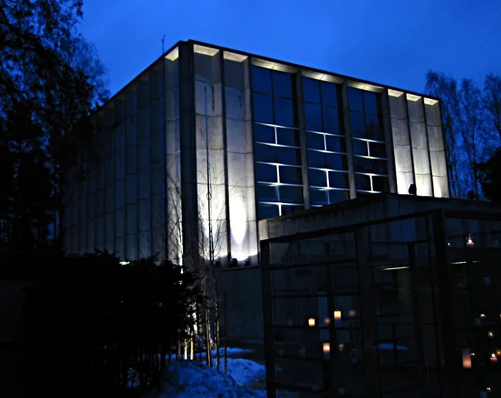 Tapiola Church in Espoo, Finland. Completed in 1965. Architect: Aarno Ruusuvuori.