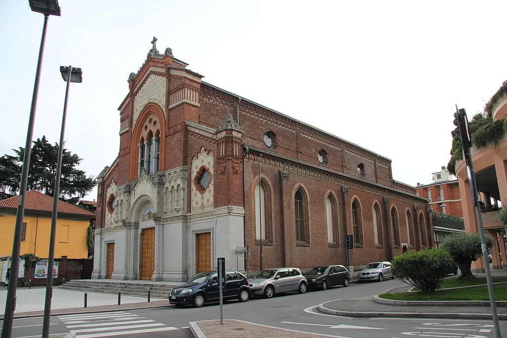 Church of San Francesco in Gallarate (Italy). Side view