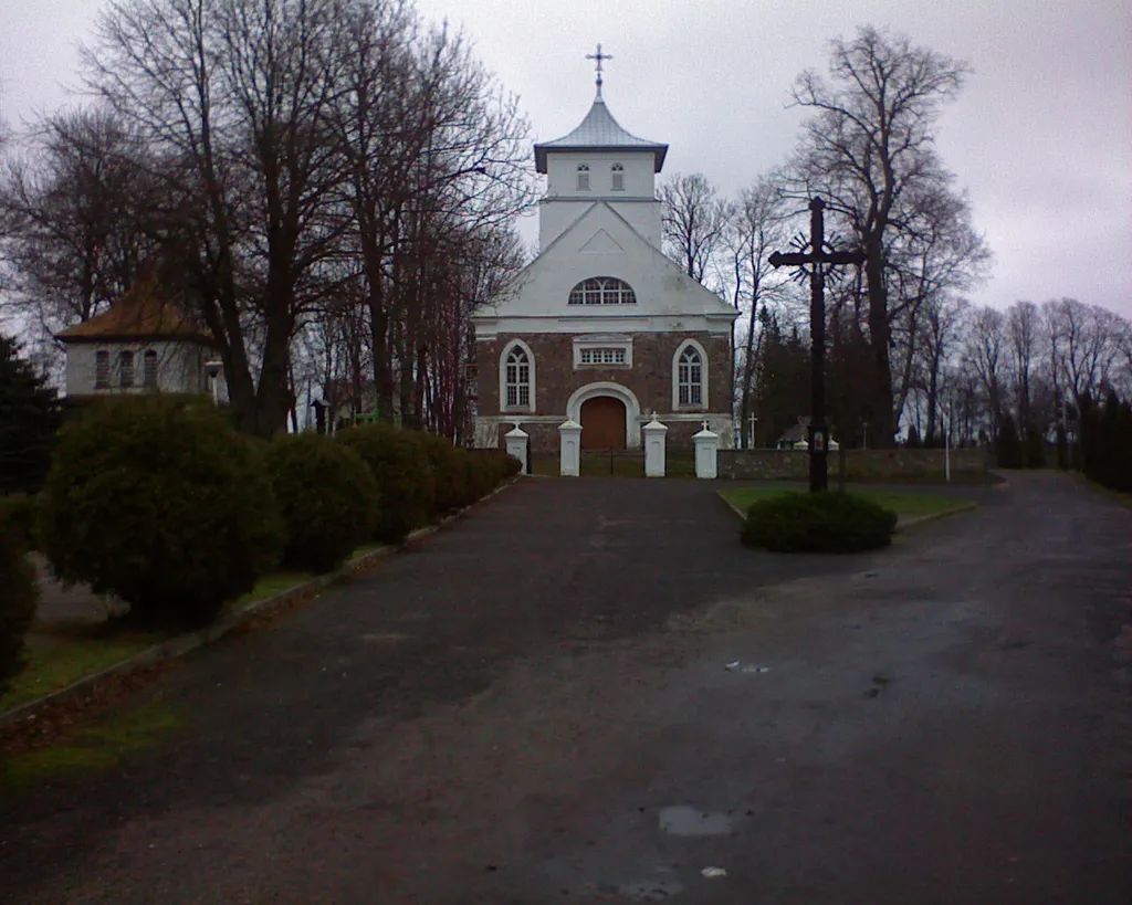 Lenkimų Šv. Onos bažnyčia Autorius: Tadas12, 2006-12-26