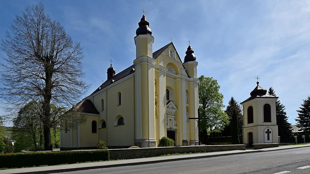 Nowotaniec, Kościół św. Mikołaja w Nowotańcu