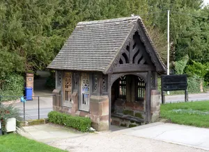 Lychgate And War Memorial To Church Of St Mary