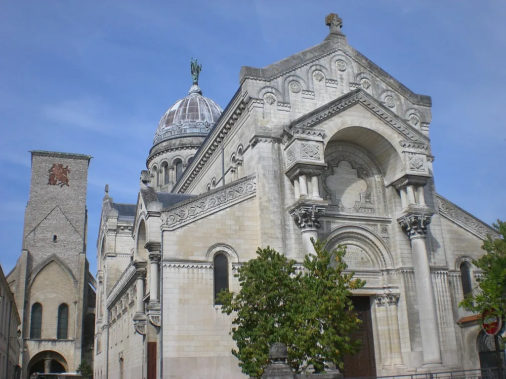 Tours, Saint-Martin's Church