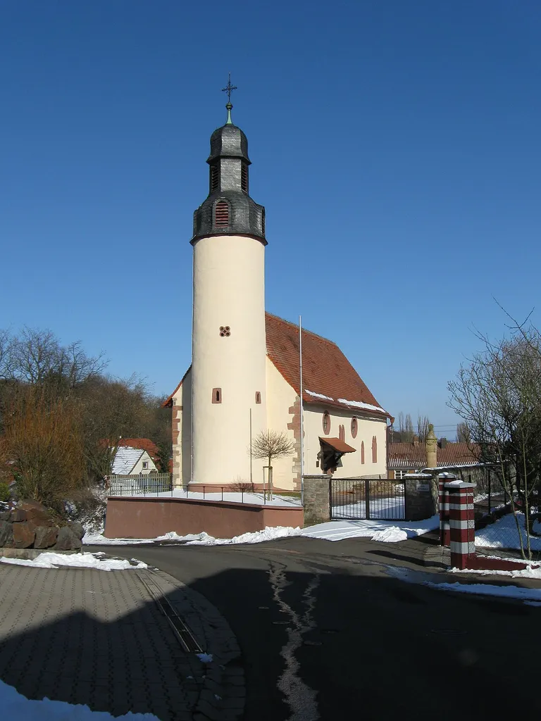 Wehrkirche aus dem 12. Jahrhundert