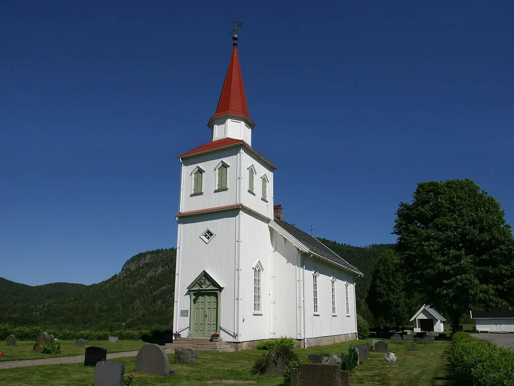 Picture of Komnes church (Buskerud - Norway)