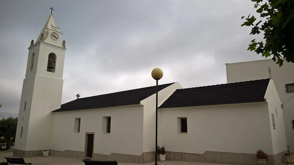 Igreja Paroquial de São Bartolomeu dos Galegos