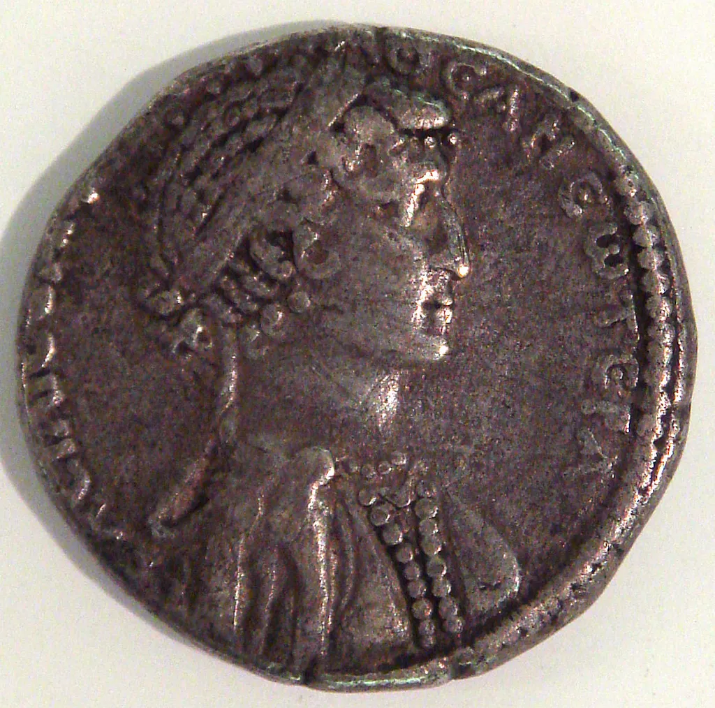 Coin of Seleucis and Pieria in Syria, with Mark Antony on obverse and Cleopatra VII on reverse. Compare with RPC# 4095.
