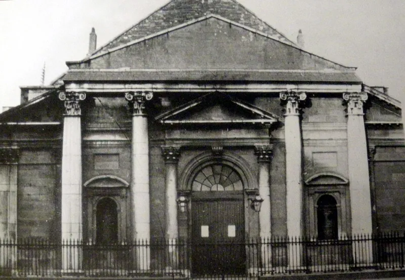 Photograph of St. Thomas's church, Dublin, taken about 1890 (the church was destroyed in 1922)