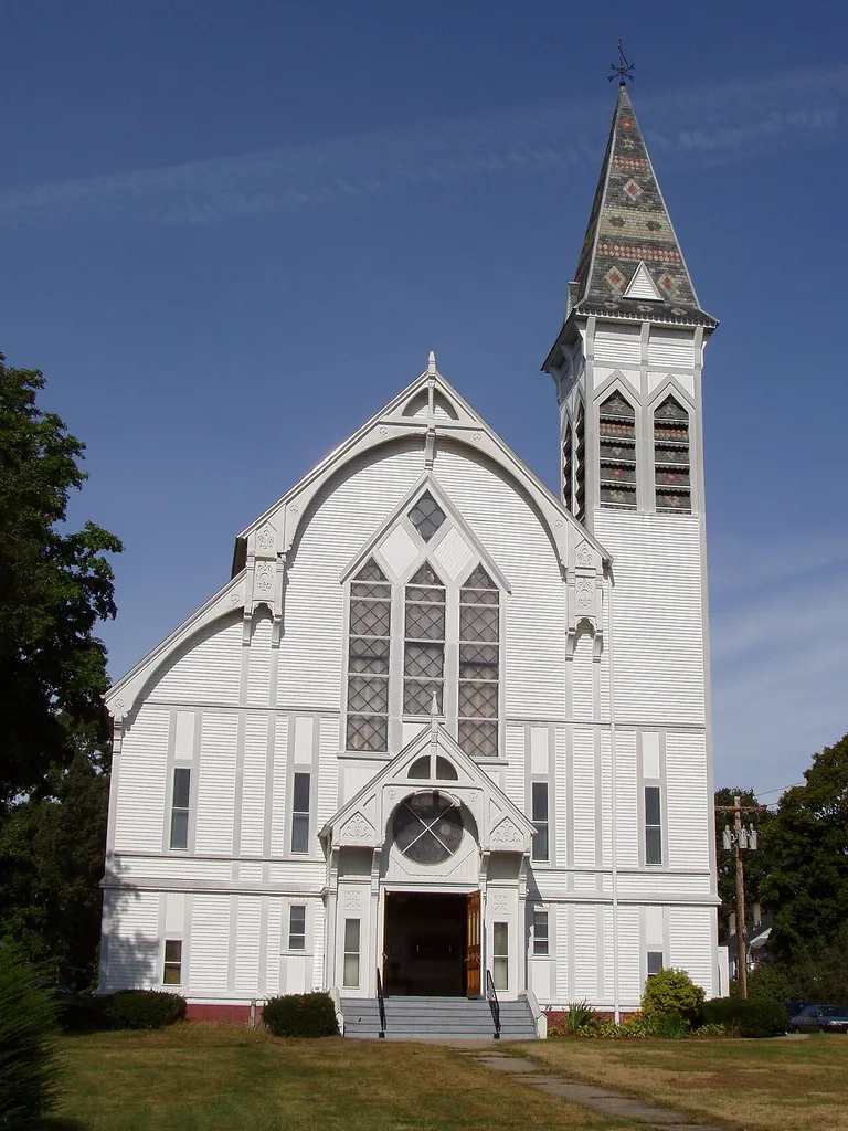 First Congregational Church - Georgetown, Massachusetts. Photograph taken by me, September 2005