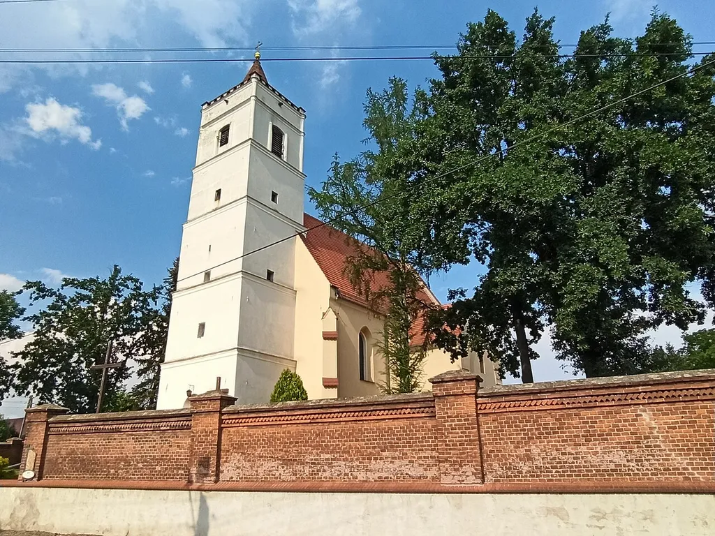Saint Anne church in Niemysłowice, Poland. This is a photo of an object of cultural heritage inscribed in the registry of the Opole Voivodeship with number 143/55 z 15.01.1955.