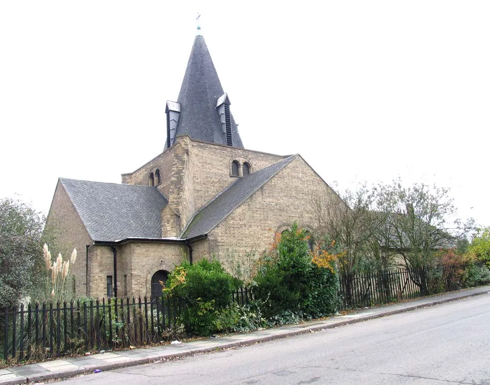 St Laurence, Donington Avenue, Barkingside