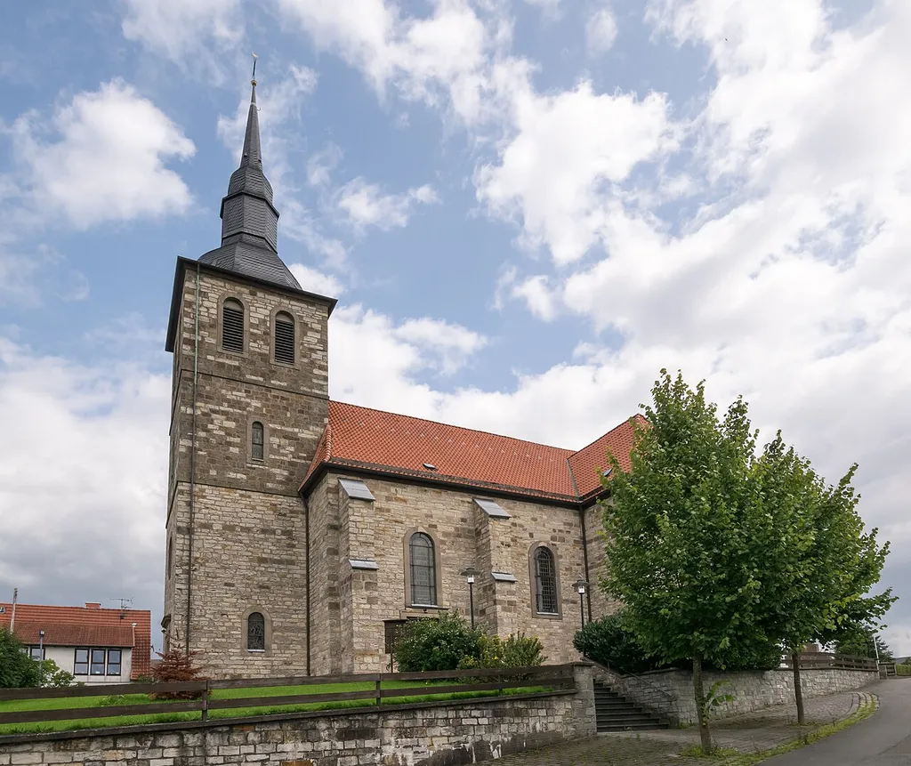 Katholische Pfarrkirche St. Johannes Enthauptung in Lichtenau-Asseln