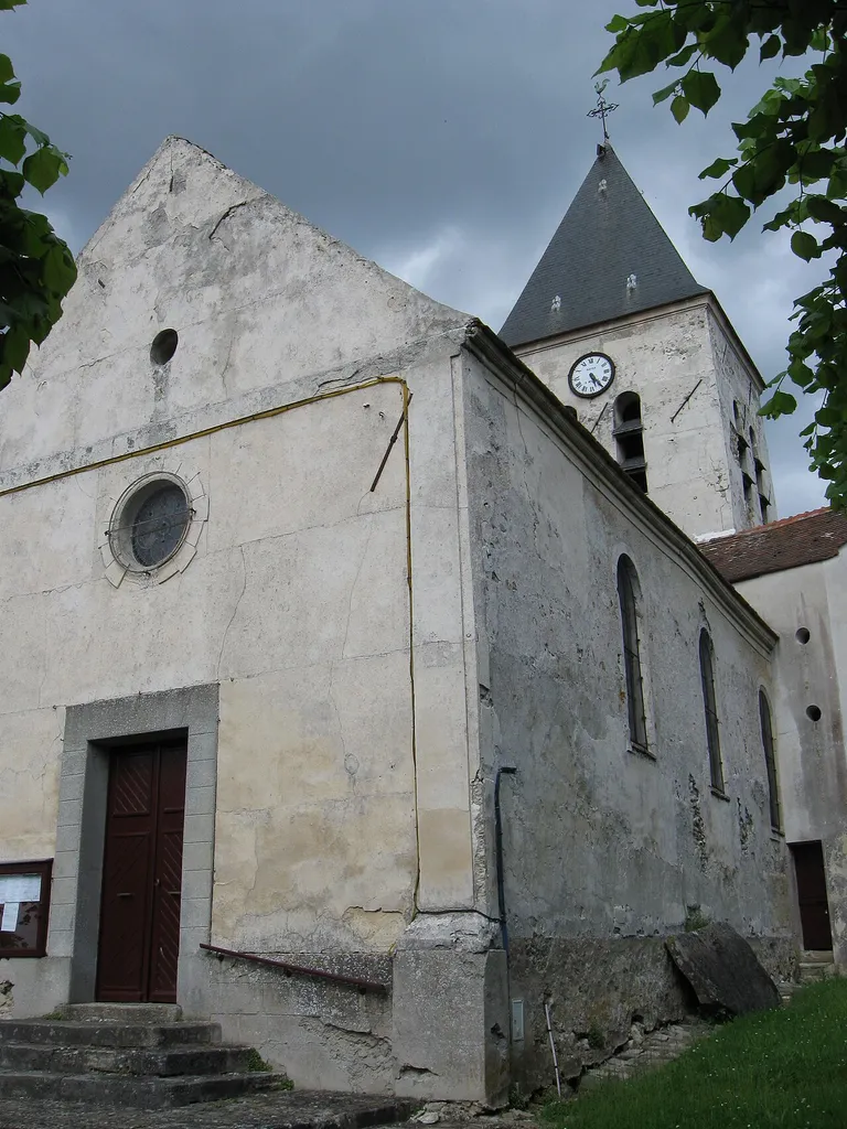 Église Sainte-Geneviève de Jaignes. (département de la Seine-et-Marne, région Île-de-France).