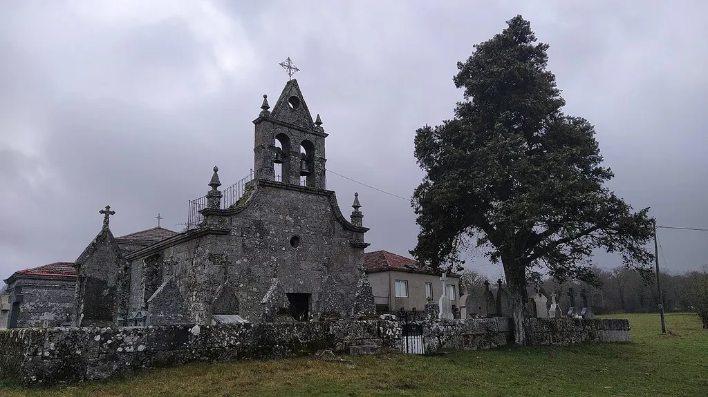 Igrexa da parroquía de San Salvador de Sanguñedo (Verea, Ourense)