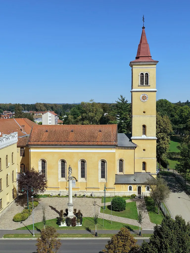 South-southwest view of the parish church in Straß in Steiermark.
