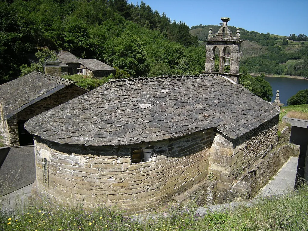 Igrexa de San Facundo de Ribas de Miño, Paradela, Galiza