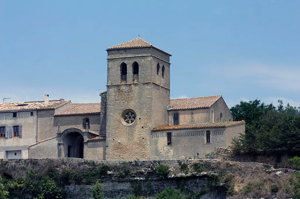 The Saint Martin church, 14th century. .