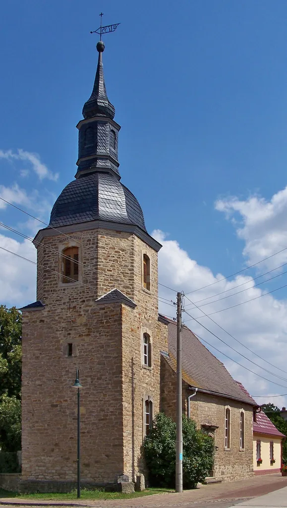 Kirche in Knapendorf/Gemeinde Schkopau/Sachsen-Anhalt