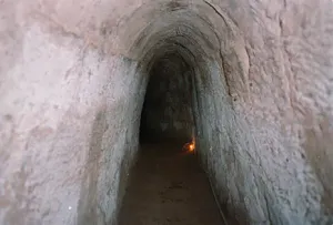 Củ Chi tunnels