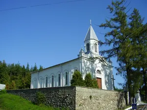 Church of Saint Anthony of Padua in Małaja Bierastavica