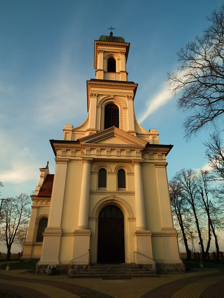 Kościół św. Doroty w Grochowach, gm. Rychwał.