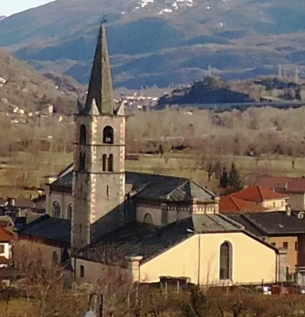 La chiesa parrocchiale e una parte dell'abitato di Venaus
