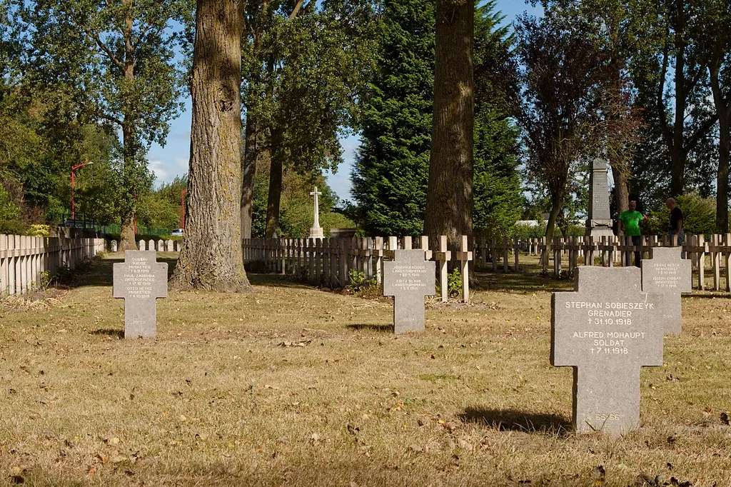 Zuydcoote Military Cemetery. German graves.