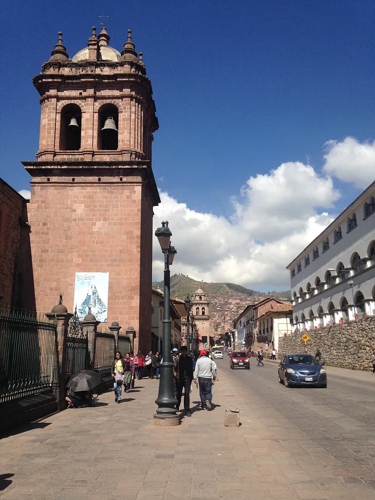 Iglesia cerca al Monasterio San Pedro en Cusco