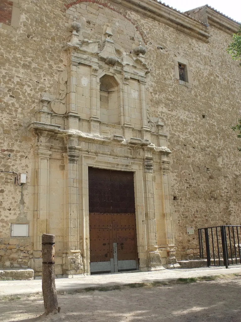 detalle puerta principal iglesia de la Asunción y San Blas